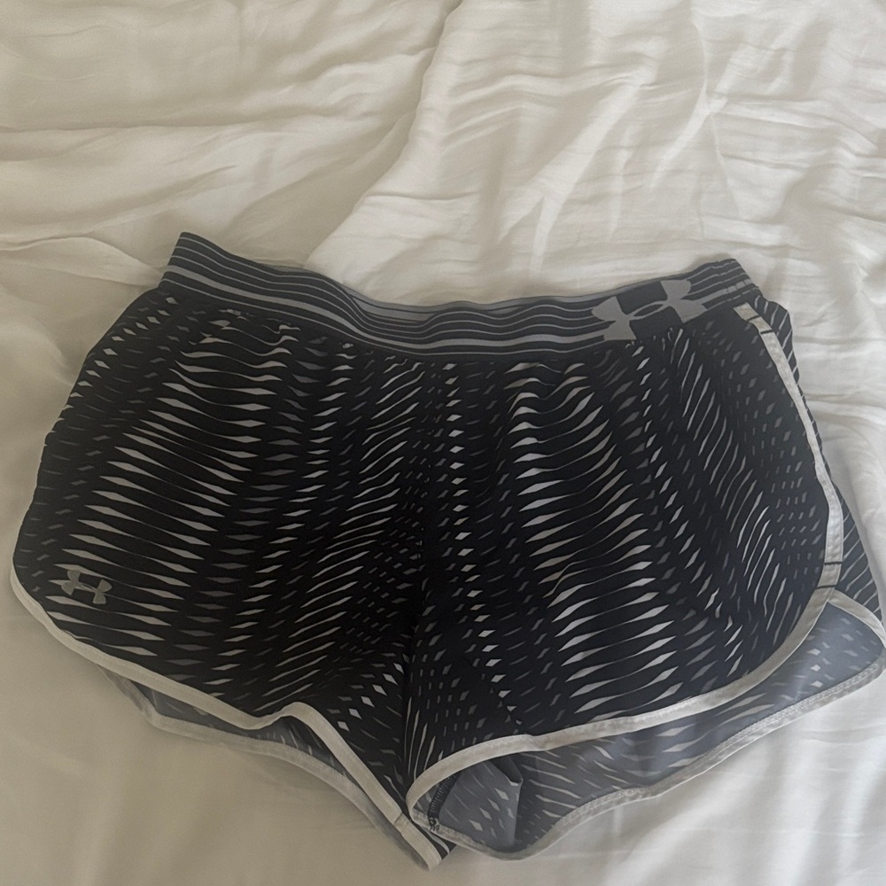 Under Armour Women's Athletic Shorts in Black and Gray